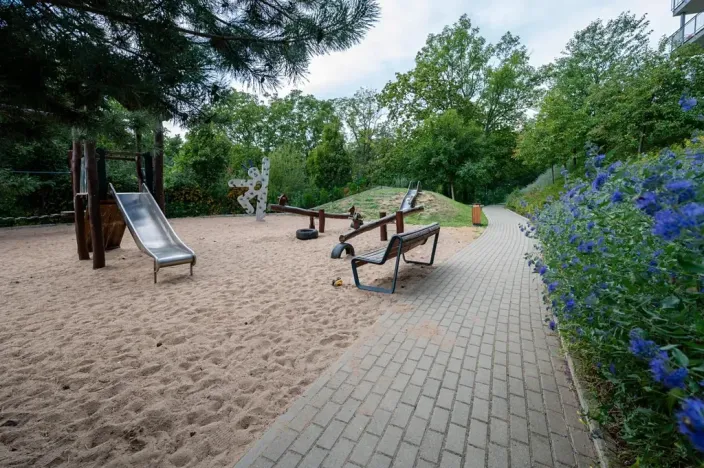 Prodej bytu 2+kk, Praha - Horní Měcholupy, Padovská, 50 m2