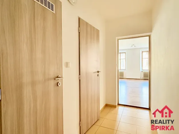 Pronájem bytu 2+kk, Svitavy - Město, náměstí Míru, 59 m2