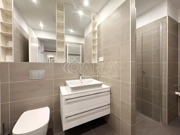 Pronájem bytu 2+kk, Praha - Dolní Chabry, Za Pískovnou, 53 m2