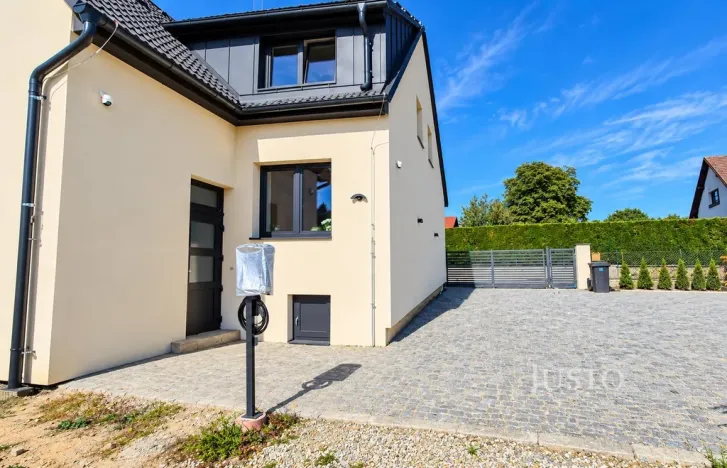 Pronájem bytu 2+kk, Kestřany, 40 m2