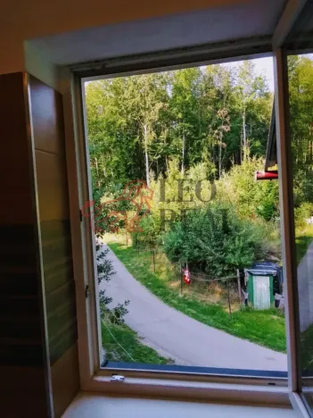 Pronájem bytu 2+1, Zvěstov - Roudný, 51 m2