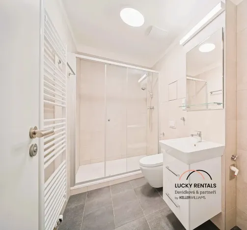 Pronájem bytu 1+kk, Praha - Chodov, Líbalova, 32 m2