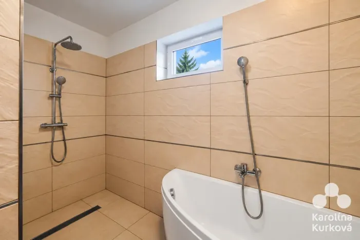 Pronájem bytu 3+1, Praha - Kyje, Vírská, 95 m2