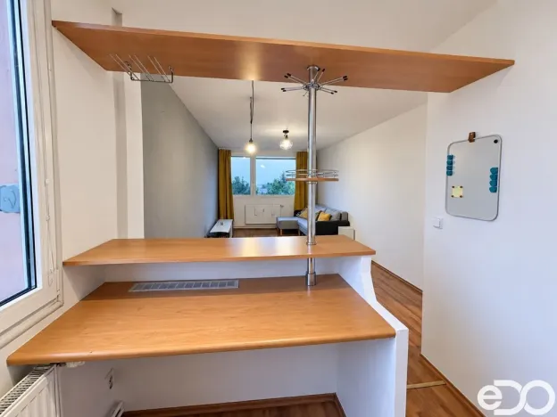 Prodej bytu 2+kk, Měšice, 5. května, 47 m2