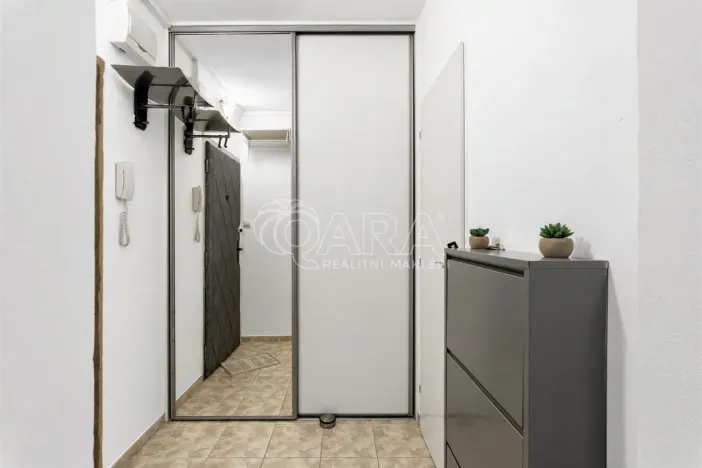 Prodej bytu 1+1, Praha - Chodov, Brodského, 29 m2