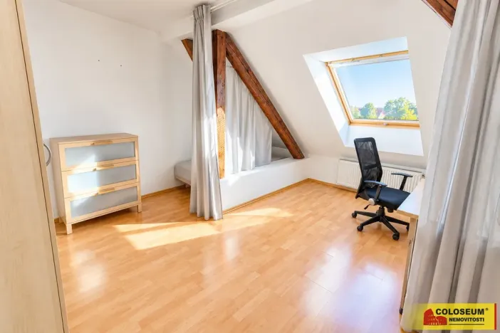 Pronájem rodinného domu, Brno - Brněnské Ivanovice, 200 m2