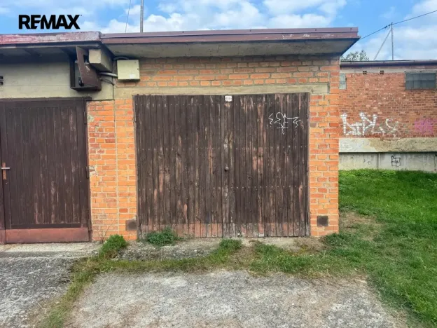 Prodej garáže, Zlín, Burešov, 18 m2