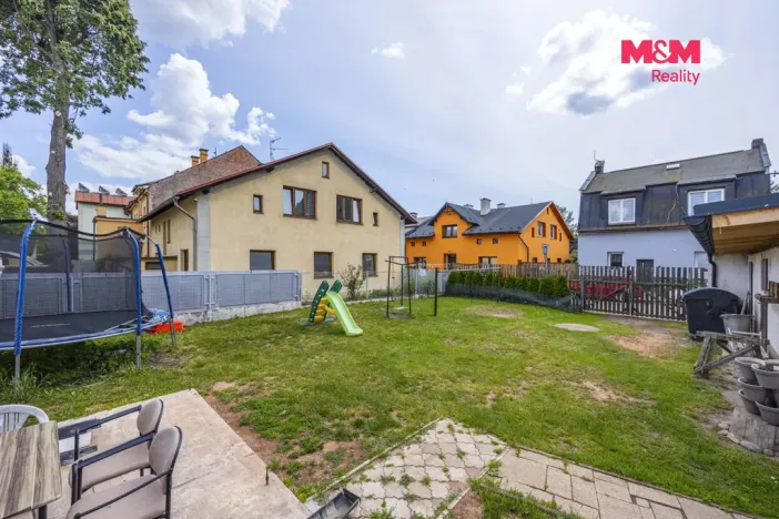 Pronájem bytu 1+1, Trutnov - Poříčí, Voletinská, 48 m2