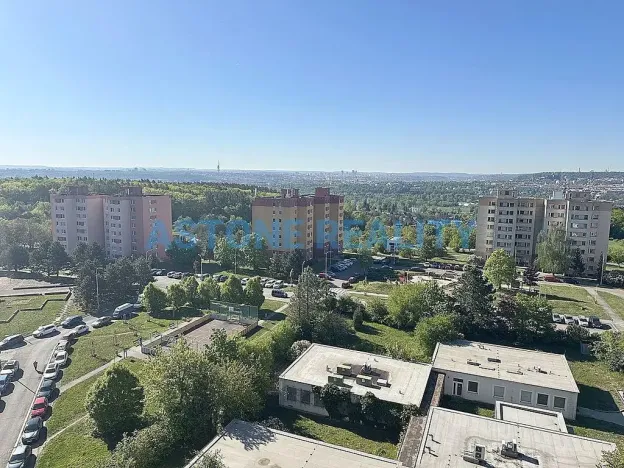Pronájem bytu 1+kk, Praha - Troja, Krynická, 30 m2