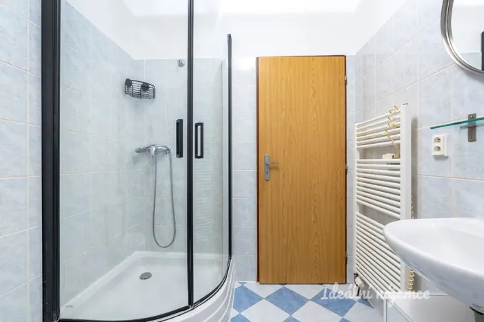 Pronájem bytu 1+kk, Stochov, S. K. Neumanna, 38 m2