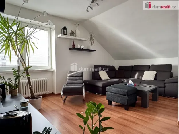 Prodej bytu 3+kk, Zlín - Kudlov, Zelená, 77 m2