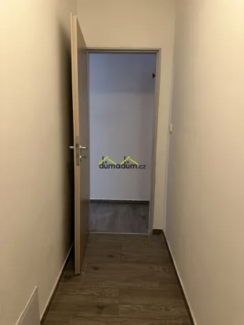 Pronájem bytu 2+kk, Praha, Vrchlického, 45 m2