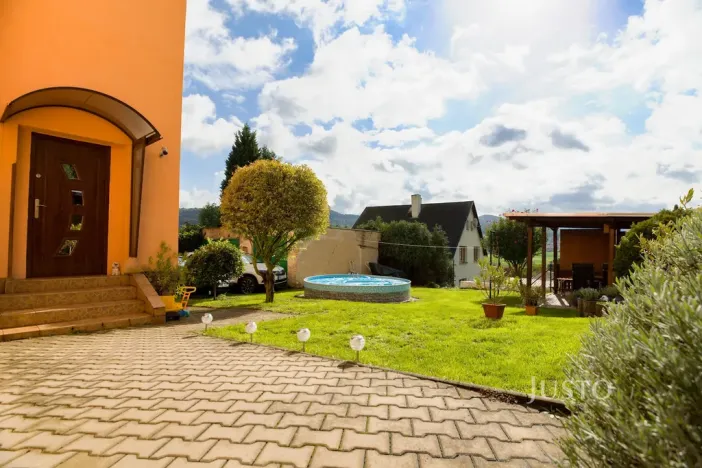 Prodej bytu 3+kk, Děčín - Děčín VII-Chrochvice, Vilsnická, 92 m2