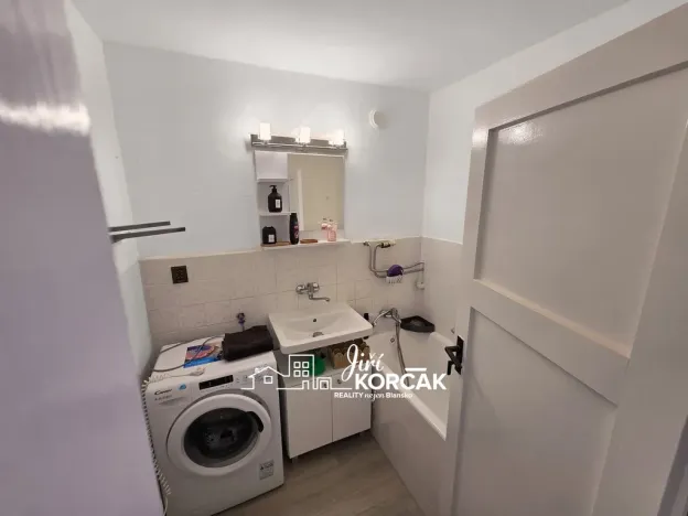 Pronájem bytu 2+1, Adamov, Opletalova, 61 m2