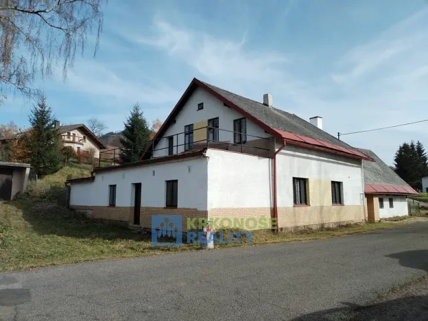 Prodej rodinného domu, Bernartice, 305 m2