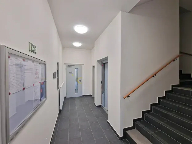 Pronájem bytu 3+kk, Praha - Kbely, Sedlářova, 72 m2