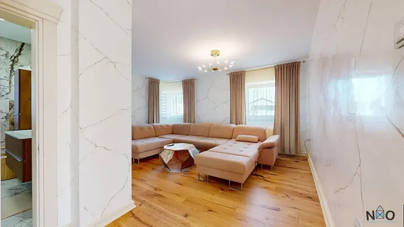 Prodej vícegeneračního domu, Praha - Pitkovice, Žampiónová, 190 m2