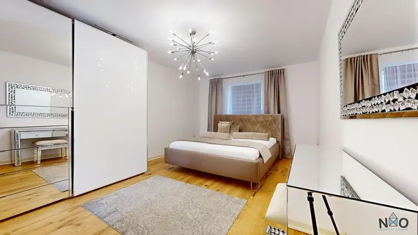Prodej vícegeneračního domu, Praha - Pitkovice, Žampiónová, 190 m2