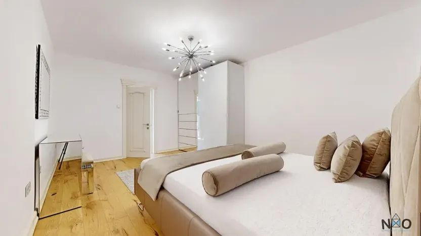 Prodej vícegeneračního domu, Praha - Pitkovice, Žampiónová, 190 m2