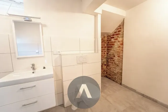 Pronájem bytu 1+kk, Brno, Žabovřeská, 35 m2