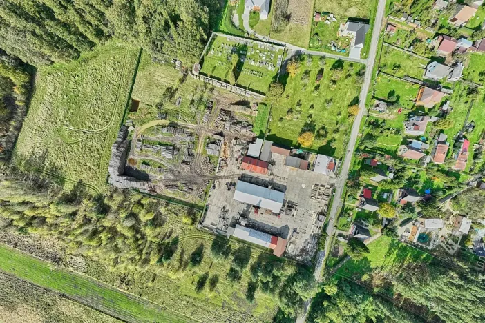 Prodej výrobních prostor, Seletice, 19535 m2