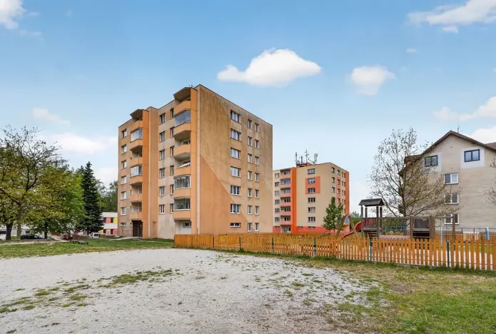 Prodej bytu 3+1, Trhové Sviny, Budovatelská, 73 m2