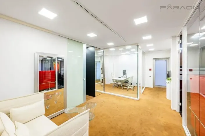 Prodej kanceláře, Praha - Smíchov, Na Zatlance, 116 m2