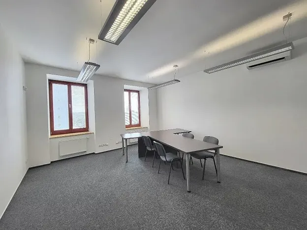 Pronájem kanceláře, Brno, Cejl, 102 m2