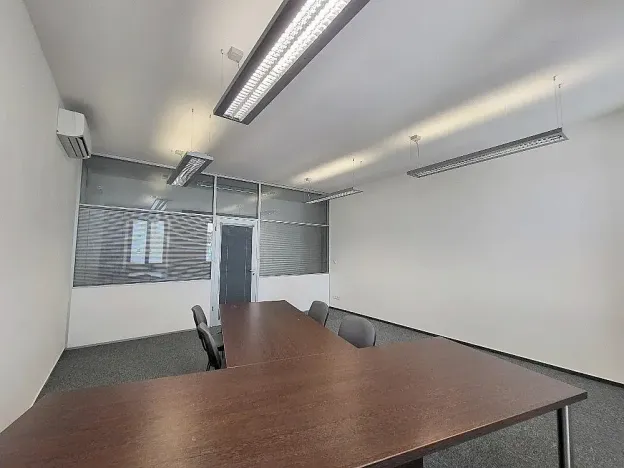 Pronájem kanceláře, Brno, Cejl, 102 m2