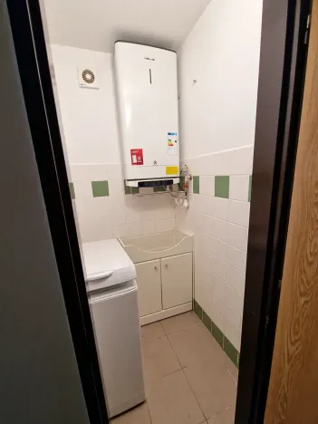 Pronájem skladu, Vrchlabí, Na bělidle, 305 m2