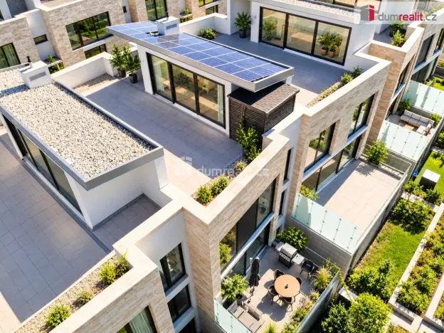 Prodej rodinného domu, Praha - Libuš, V Hrobech, 280 m2