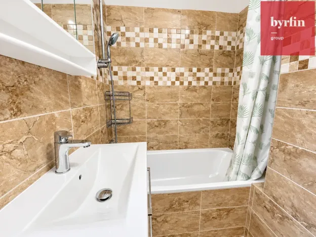 Pronájem bytu 2+1, Opava, Horovo náměstí, 79 m2