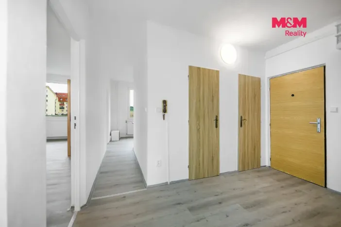 Prodej bytu 3+1, Domažlice - Týnské Předměstí, Michlova, 80 m2