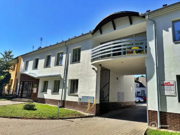 Pronájem kanceláře, Olomouc, Neředínská, 76 m2