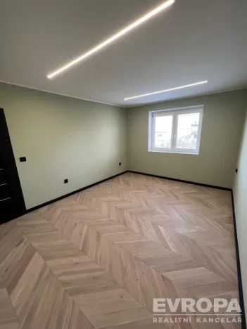Pronájem bytu 3+kk, Opava - Kateřinky, Fügnerova, 76 m2
