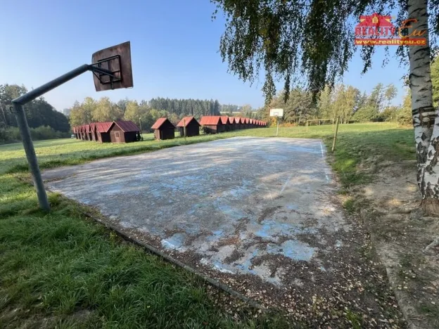 Prodej komerční nemovitosti, Hořičky - Chlístov, 1200 m2
