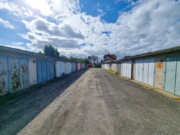 Pronájem garáže, České Budějovice - České Budějovice 5, Karla Uhlíře, 19 m2