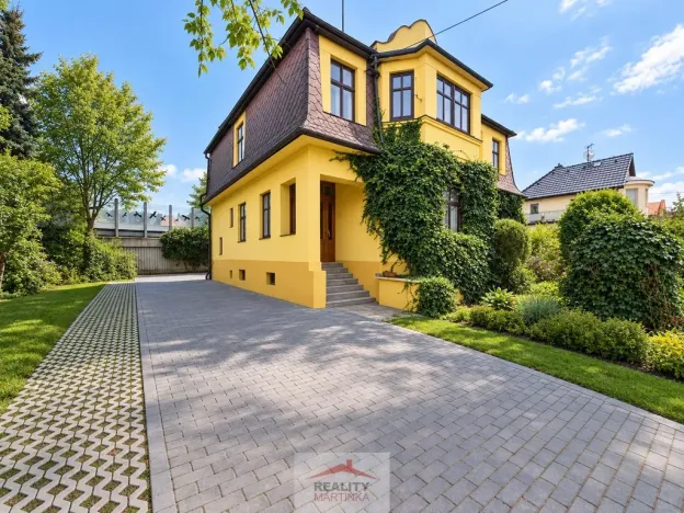 Prodej vily, Valašské Meziříčí - Krásno nad Bečvou, Hřbitovní, 210 m2