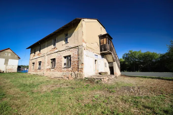 Prodej činžovního domu, Zeleneč - Mstětice, 390 m2