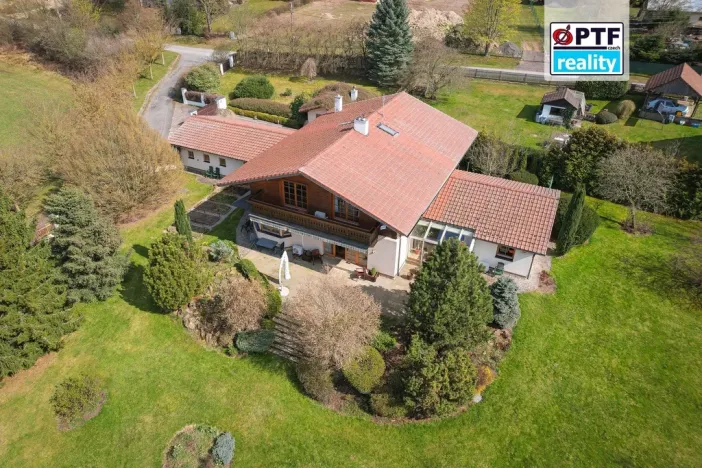Prodej vily, Skořice, 277 m2