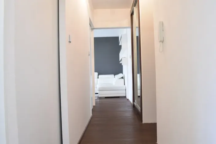 Pronájem bytu 2+kk, Ostrava - Poruba, Opavská, 52 m2