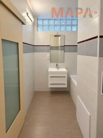 Prodej bytu 1+1, Chomutov, Bezručova, 35 m2
