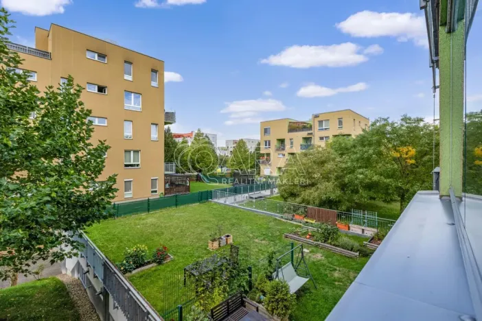 Prodej bytu 3+kk, Praha - Uhříněves, Firkušného, 78 m2