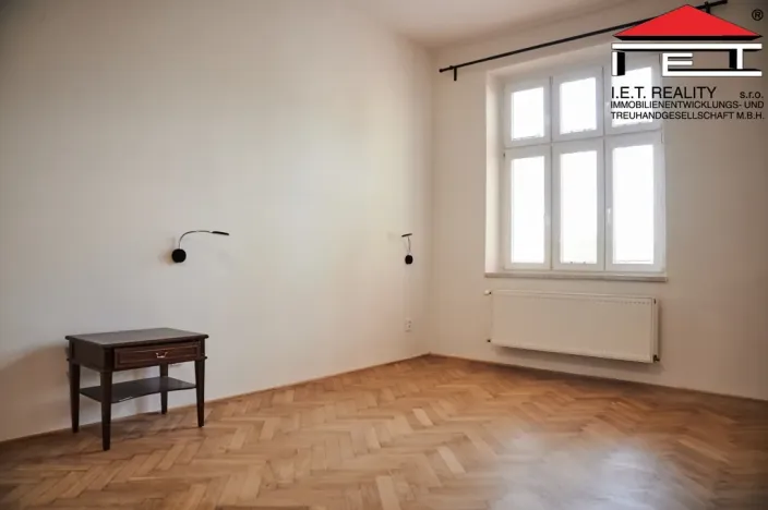 Pronájem bytu 1+kk, Ostrava, Nádražní, 25 m2
