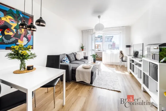 Prodej bytu 2+kk, Praha - Zličín, Tvrdonická, 72 m2