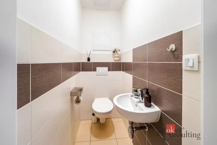 Prodej bytu 2+kk, Praha - Zličín, Tvrdonická, 72 m2