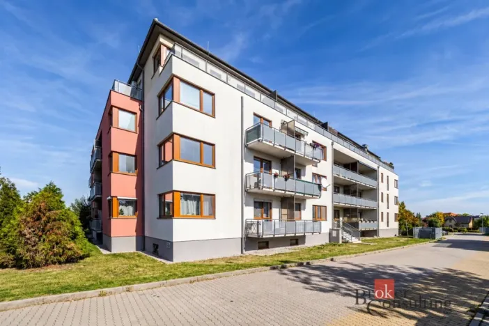 Prodej bytu 2+kk, Praha - Zličín, Tvrdonická, 72 m2