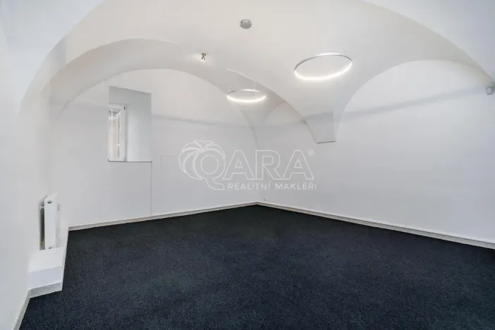 Pronájem kanceláře, Praha - Záběhlice, Za potokem, 168 m2