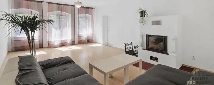 Prodej rodinného domu, Tuklaty, Akátová, 210 m2
