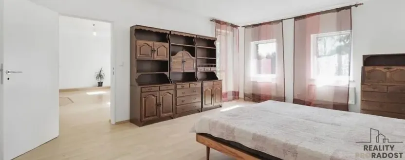 Prodej rodinného domu, Tuklaty, Akátová, 210 m2